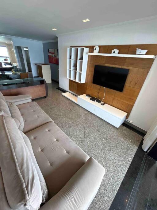 Apartamento - 3 Quartos - 319 Rio de Janeiro
